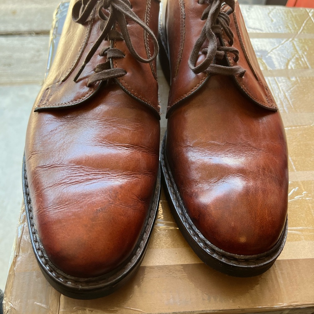 Men’s handcrafted Allen Edmonds oxfords